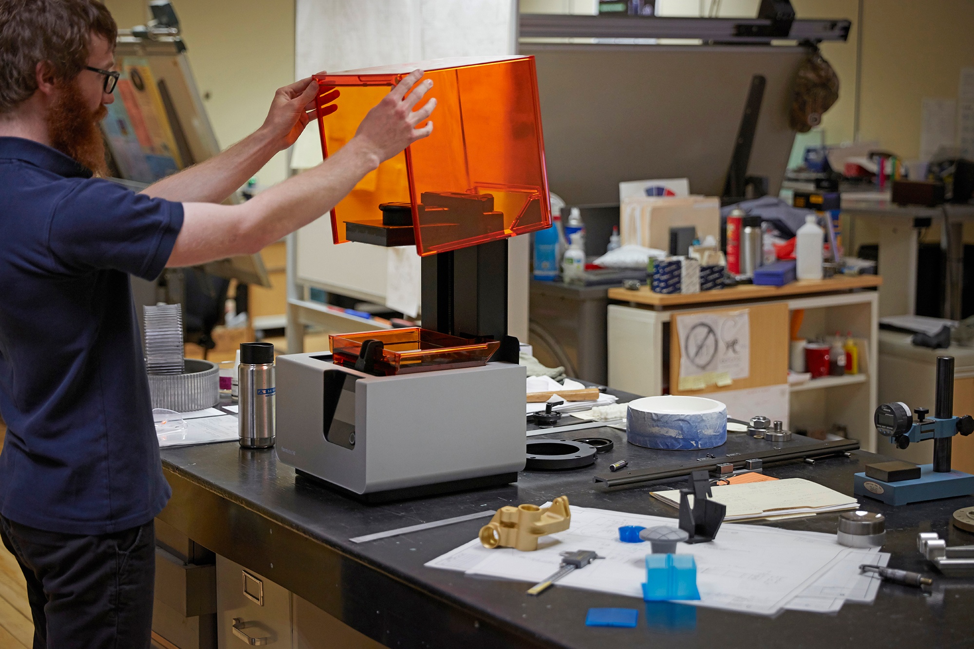 am-tool_production-engineer_Form-2-desktop-3d-printer